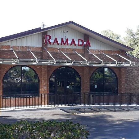 Ramada By Wyndham Temple Terrace/Tampa North Exterior foto